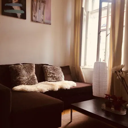 Old Prague's Romance Apartamento